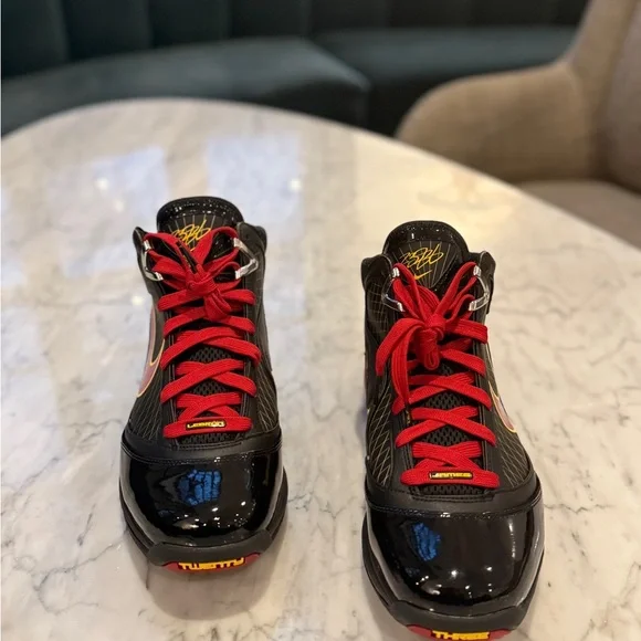 NIKE LABRON 7 Fairfax Away (2020) Red, Black & Gold - Picture 6 of 14